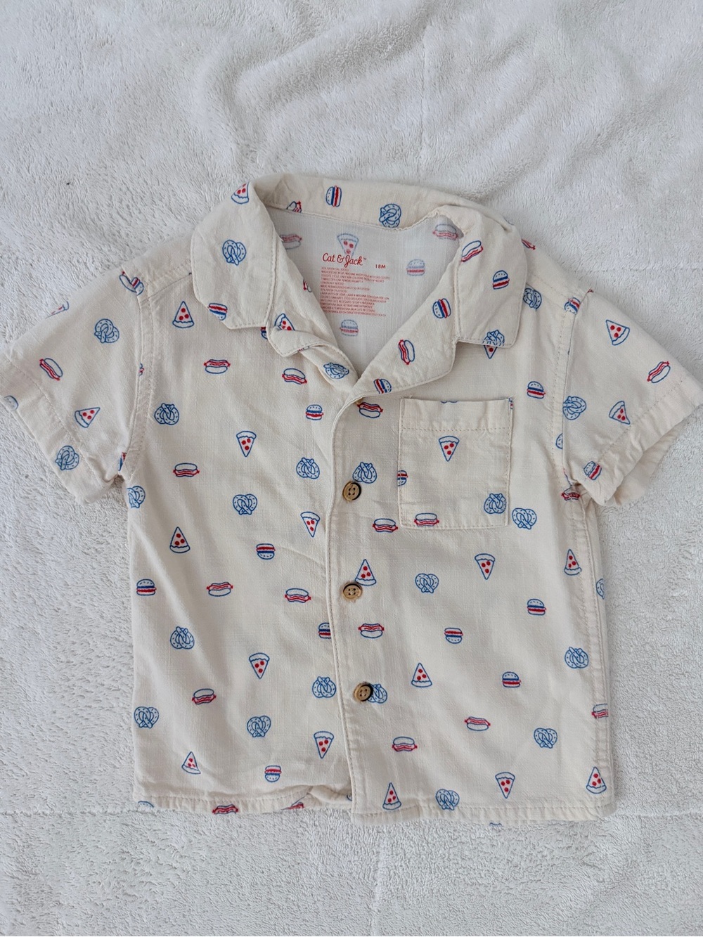 Cat & Jack Cream Short-Sleeve Button-Down Shirt with Blue & Red Snack Print